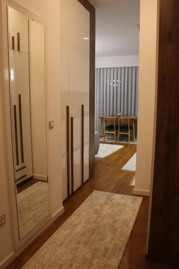 Luxury Sky View Apartment Priștina Exterior foto