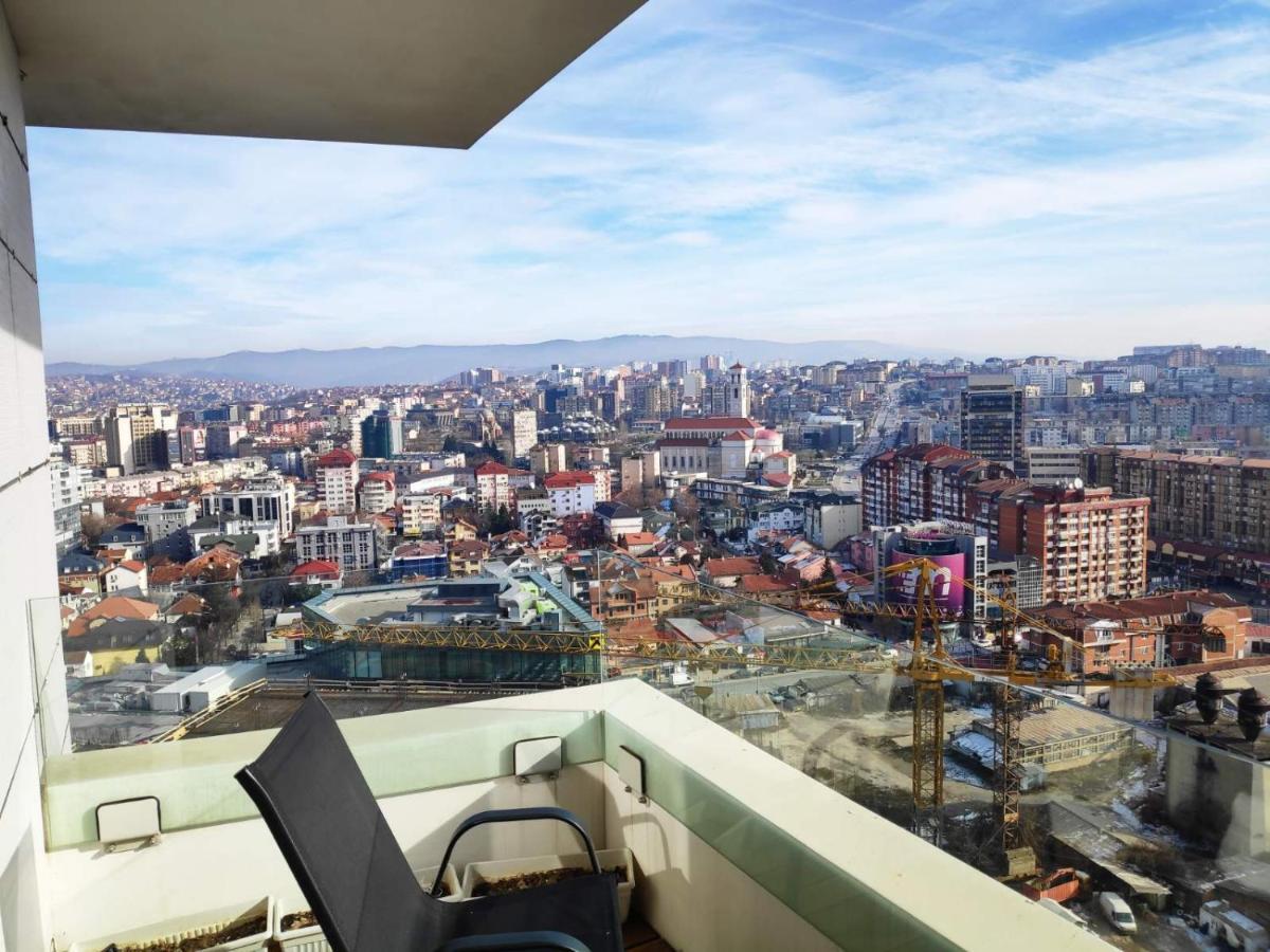 Luxury Sky View Apartment Priștina Exterior foto