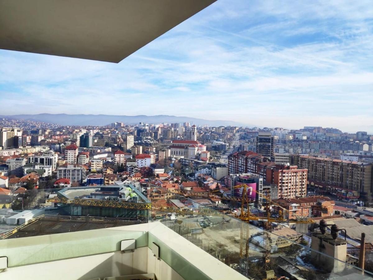 Luxury Sky View Apartment Priștina Exterior foto